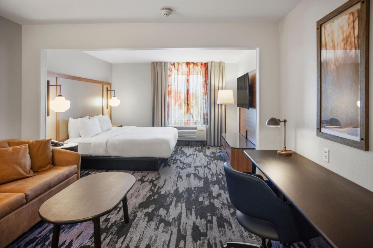 Fairfield Inn & Suites Ранчо-Кордова Екстер'єр фото
