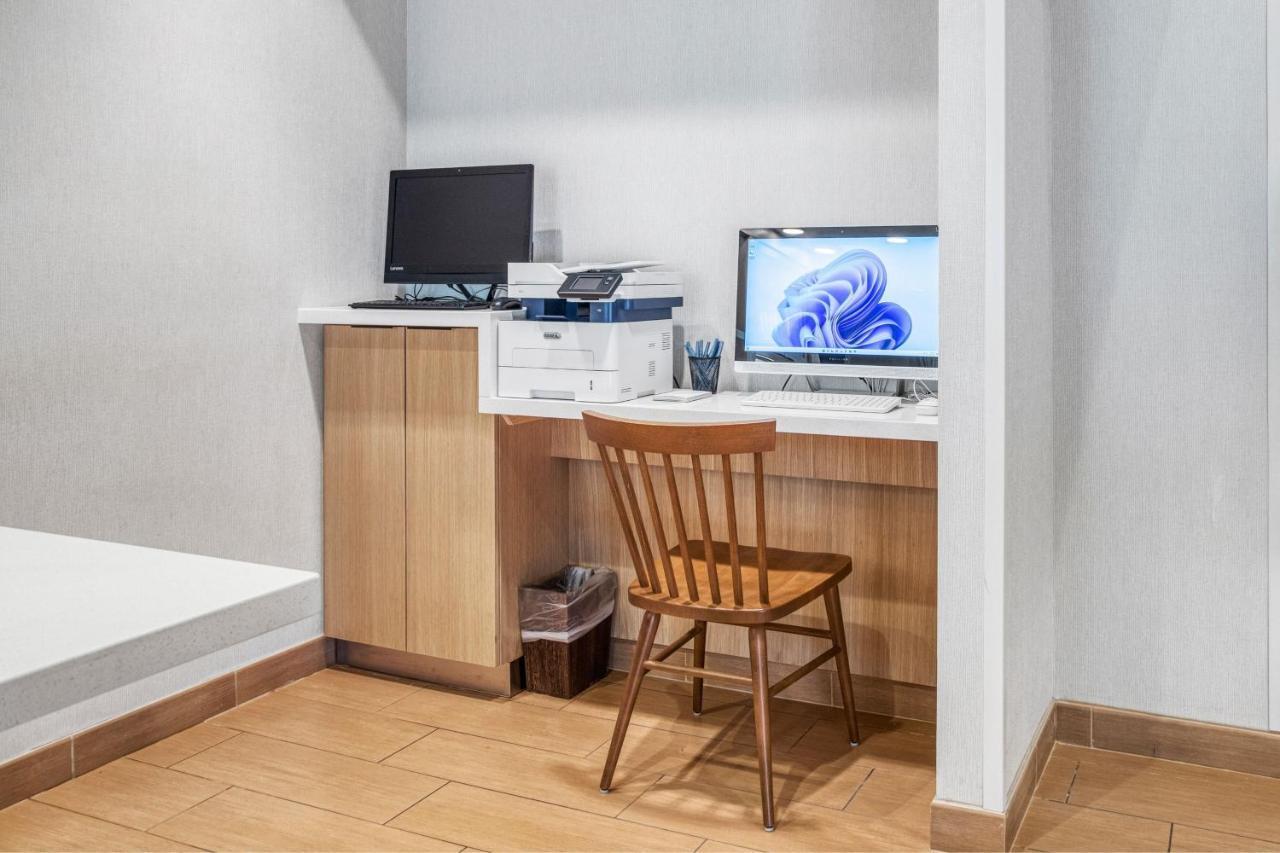 Fairfield Inn & Suites Ранчо-Кордова Екстер'єр фото